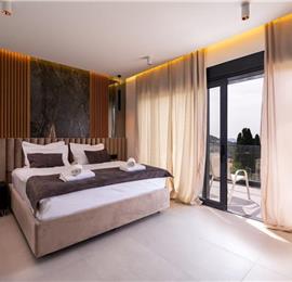 4 bedroom villa with pool in Dubrovnik region, sleeps 8 